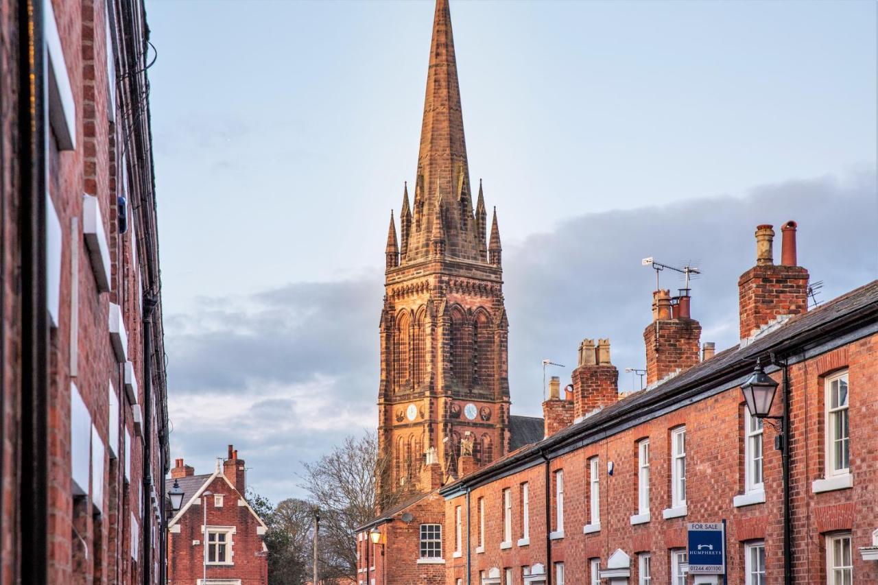 The Cottage In Chester, Sleeps 6 With Free Parking Экстерьер фото
